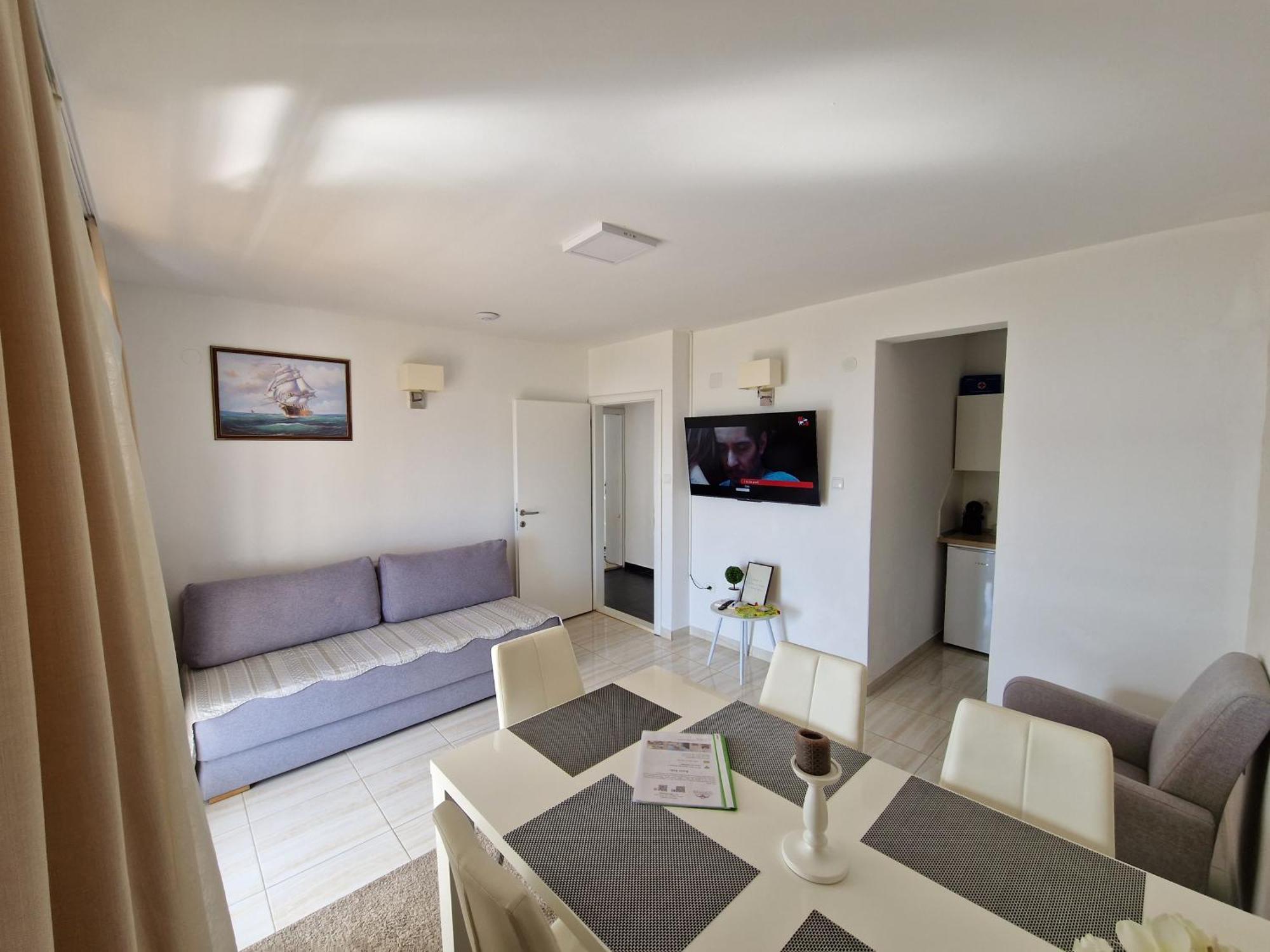 Apartmani Kristijan ツリクヴェニツァ エクステリア 写真