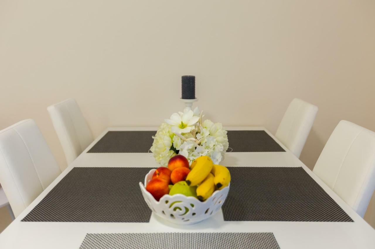 Apartmani Kristijan ツリクヴェニツァ エクステリア 写真