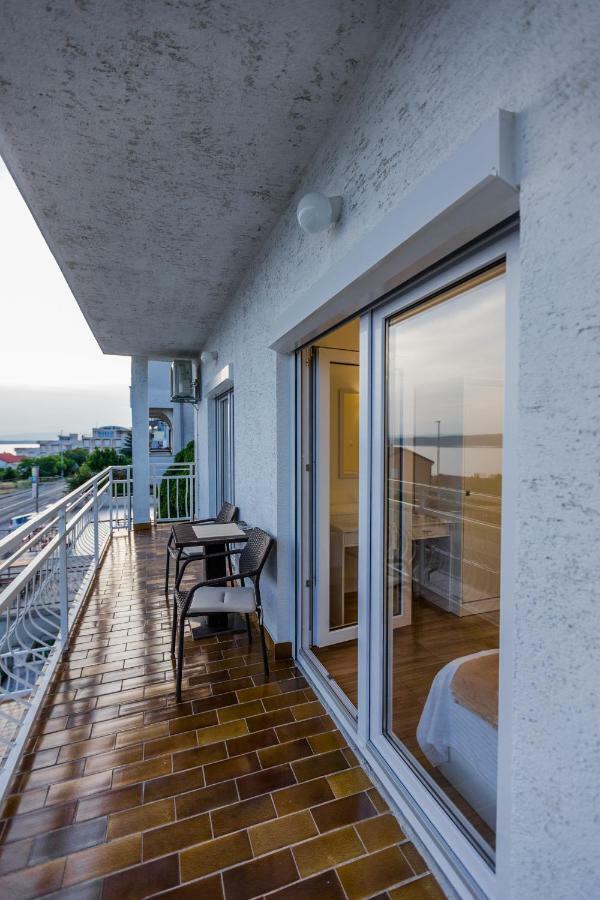 Apartmani Kristijan ツリクヴェニツァ エクステリア 写真