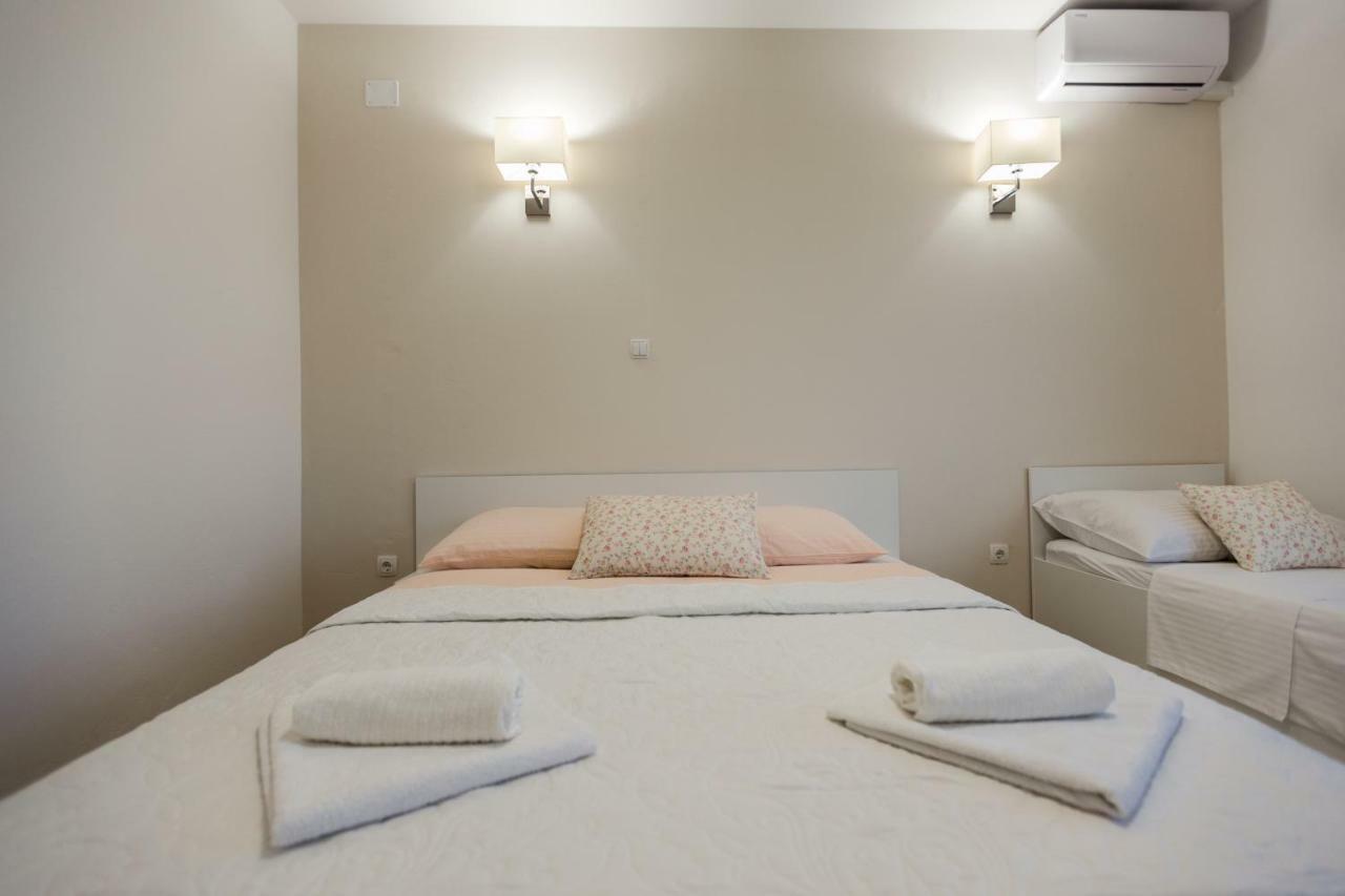Apartmani Kristijan ツリクヴェニツァ エクステリア 写真