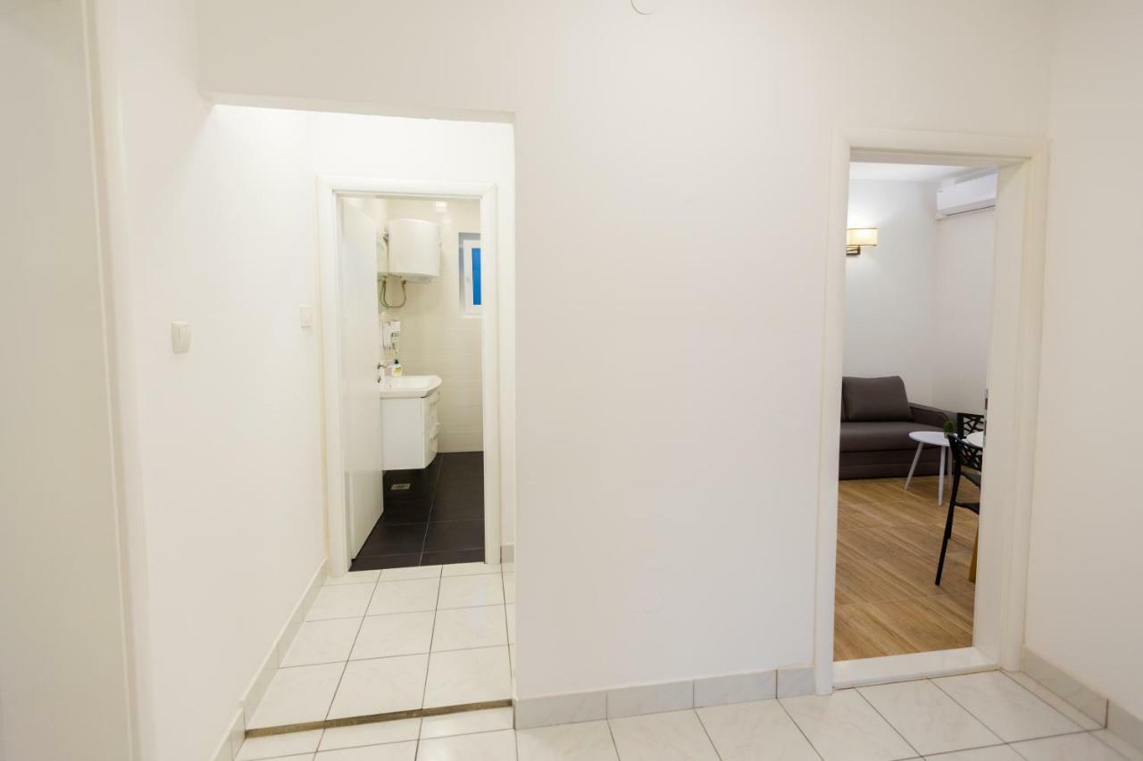 Apartmani Kristijan ツリクヴェニツァ エクステリア 写真